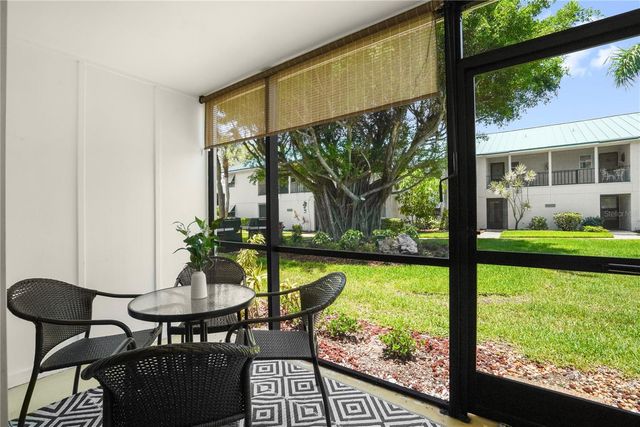 5673 MIDNIGHT PASS ROAD 201, Sarasota, FL 34242