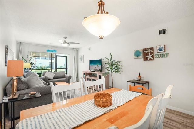 5673 MIDNIGHT PASS ROAD 201, Sarasota, FL 34242