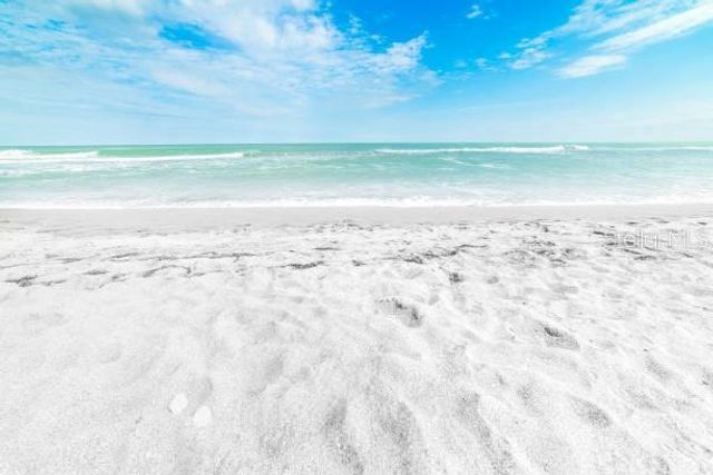 5673 MIDNIGHT PASS ROAD 201, Sarasota, FL 34242