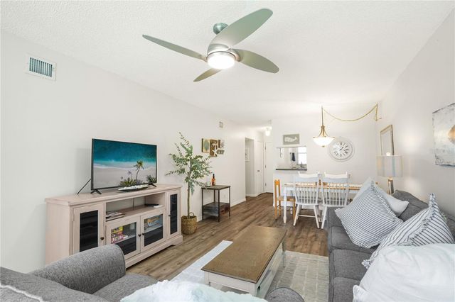 5673 MIDNIGHT PASS ROAD 201, Sarasota, FL 34242