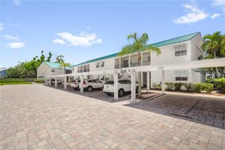 5673 MIDNIGHT PASS ROAD 201, Sarasota, FL 34242