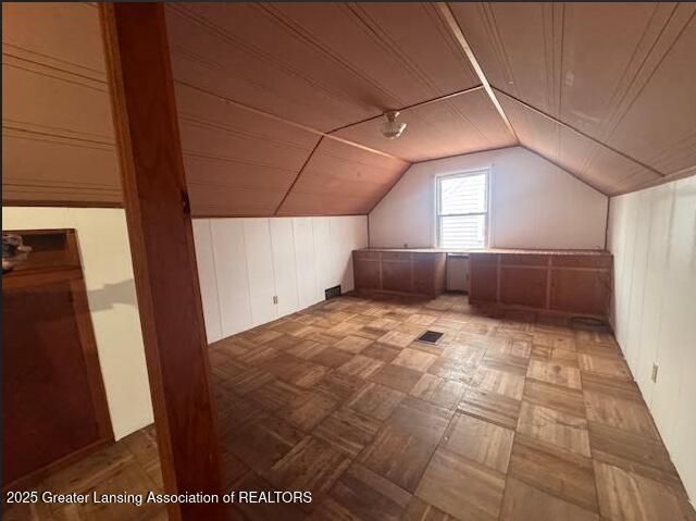 1413 N Jenison Avenue, Lansing, MI 48915