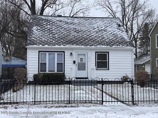 1413 N Jenison Avenue, Lansing, MI 48915