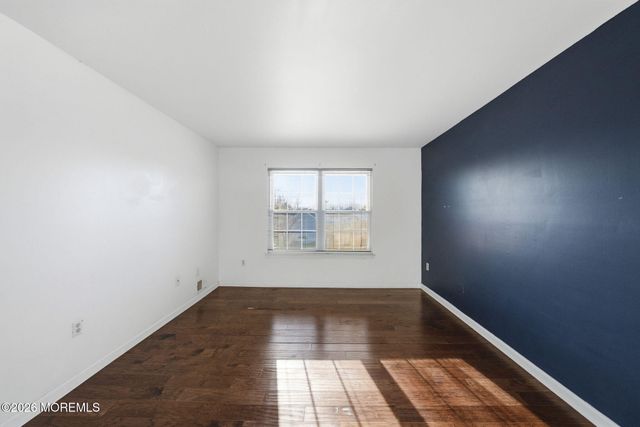 341 Danbury Lane, East Brunswick, NJ 08816