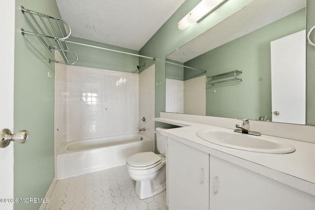 341 Danbury Lane, East Brunswick, NJ 08816