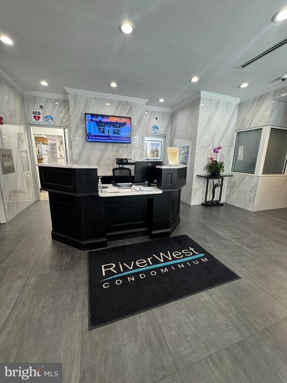 2101-7 CHESTNUT #UNIT 216, PHILADELPHIA, PA 19103 — photo 2