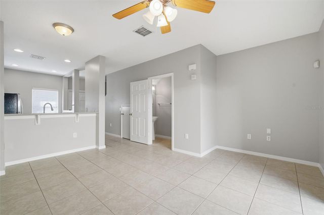 8532 BRUSHLEAF WAY, Tampa, FL 33647