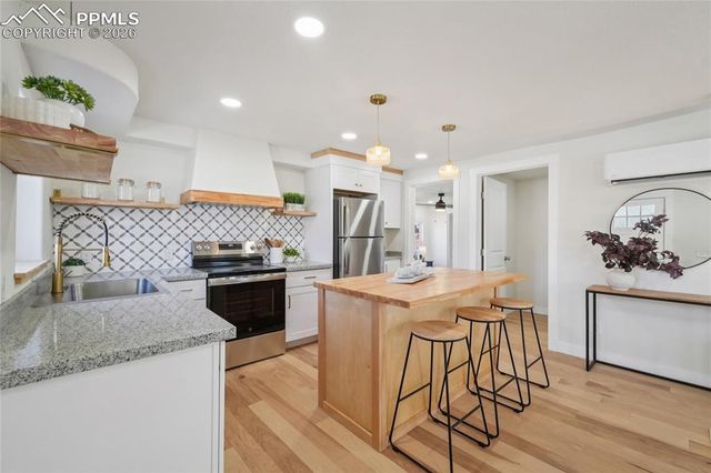 415 E Yampa Street, Colorado Springs, CO 80903