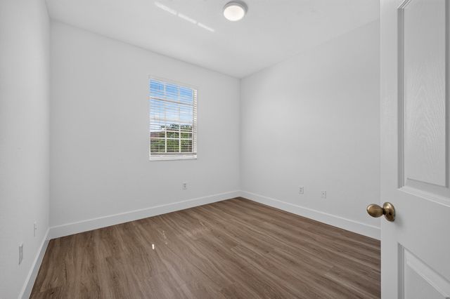 21952 SW 93RD Place 21952, Cutler Bay, FL 33190