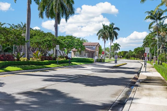 21952 SW 93RD Place 21952, Cutler Bay, FL 33190
