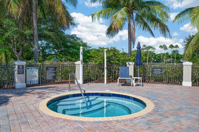 21952 SW 93RD Place 21952, Cutler Bay, FL 33190