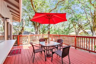 6437 Meadowridge Dr, Santa Rosa, CA 95409