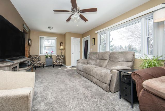 743 Progress, Waterloo, IA 50701