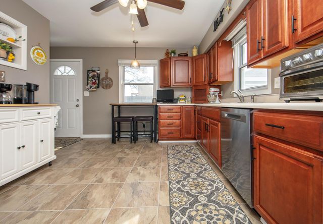 743 Progress, Waterloo, IA 50701