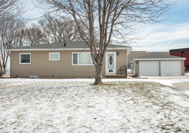 743 Progress, Waterloo, IA 50701