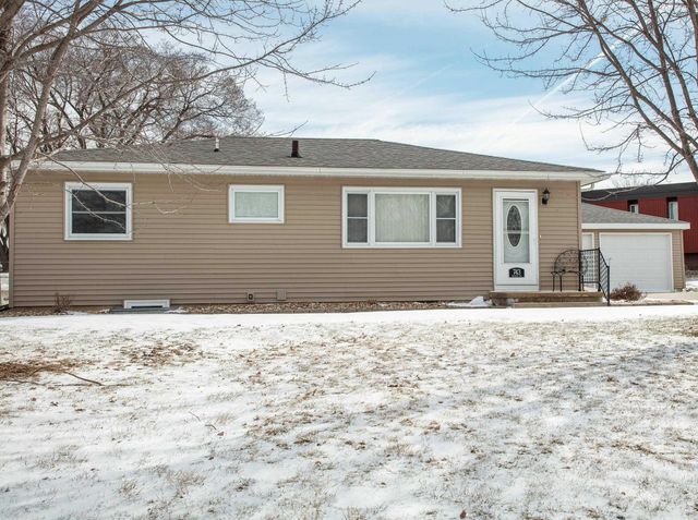 743 Progress, Waterloo, IA 50701