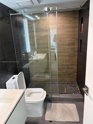 5900 Collins Avenue 702, Miami Beach, FL 33140