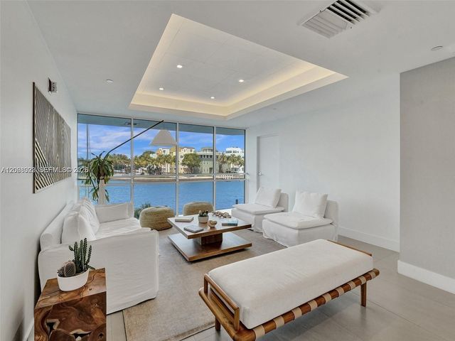 5900 Collins Avenue 702, Miami Beach, FL 33140