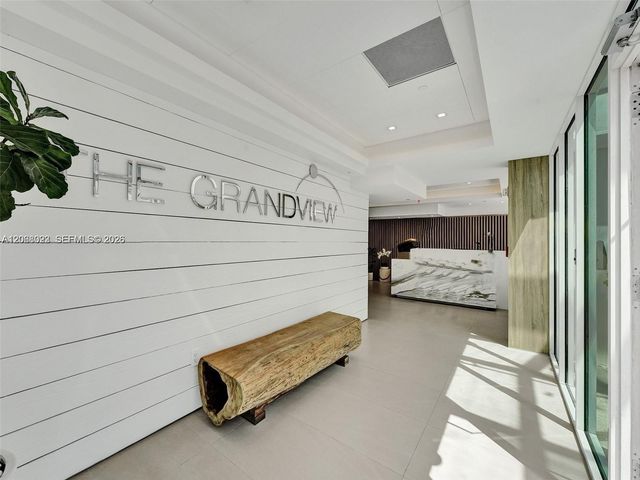 5900 Collins Avenue 702, Miami Beach, FL 33140