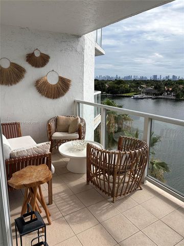 5900 Collins Avenue 702, Miami Beach, FL 33140