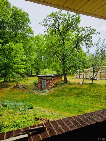 465 Wileman Road, Lynch Station, VA 24571