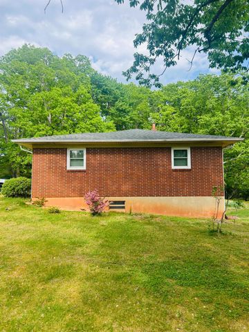 465 Wileman Road, Lynch Station, VA 24571