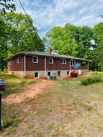465 Wileman Road, Lynch Station, VA 24571