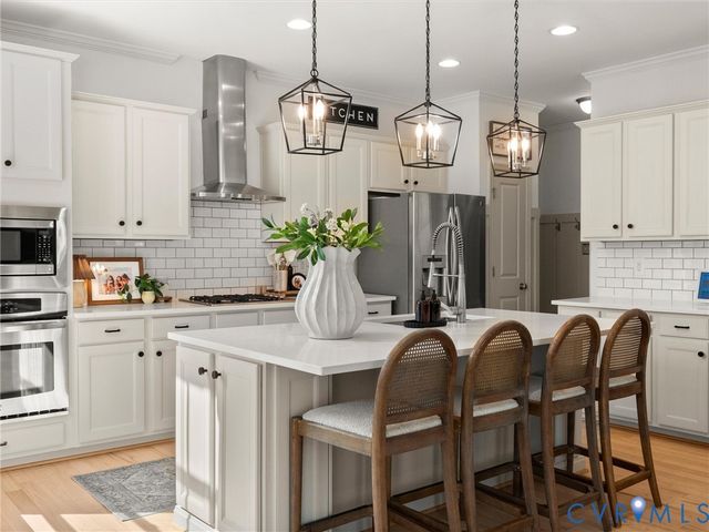 7519 Nicklaus Cir, Moseley, VA 23120