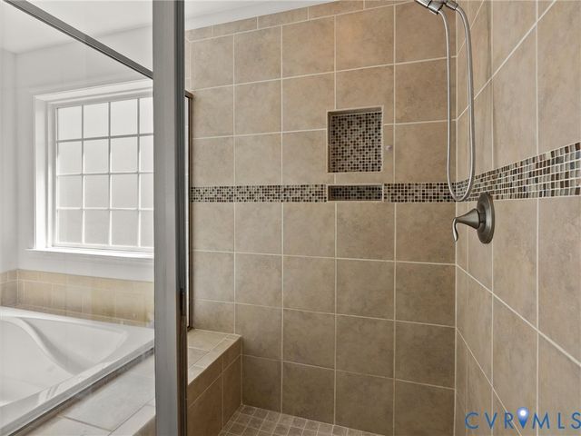 7519 Nicklaus Cir, Moseley, VA 23120