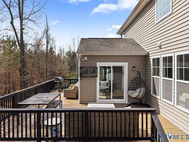 7519 Nicklaus Cir, Moseley, VA 23120