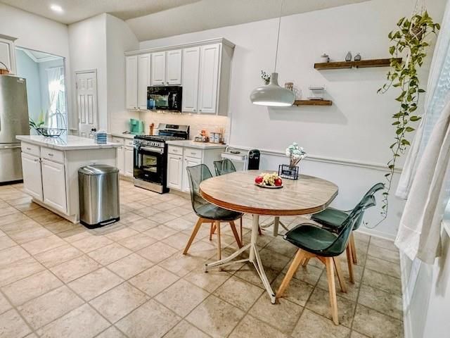 2727 Sunbird Drive, Houston, TX 77084