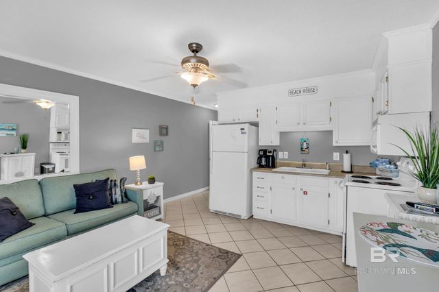 1118 W Beach Boulevard 4, Gulf Shores, AL 36542
