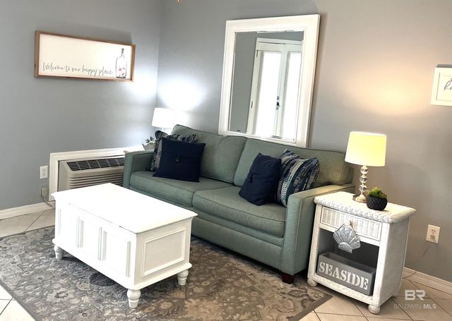 1118 W Beach Boulevard 4, Gulf Shores, AL 36542