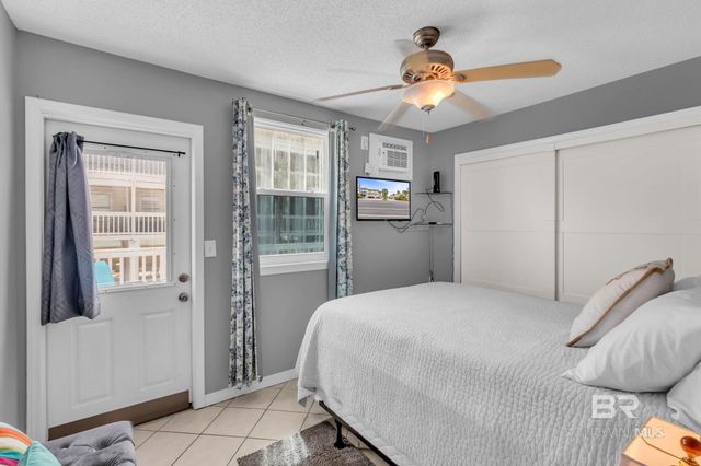 1118 W Beach Boulevard 4, Gulf Shores, AL 36542