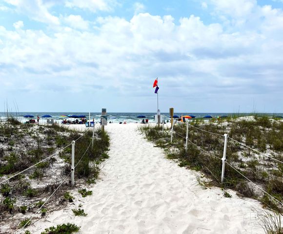 1118 W Beach Boulevard 4, Gulf Shores, AL 36542