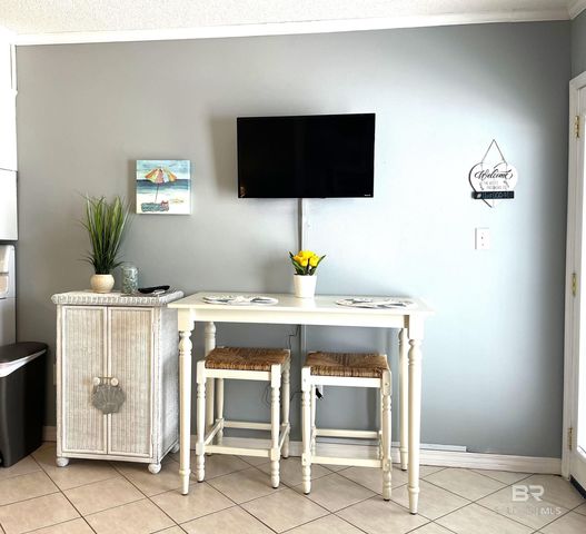1118 W Beach Boulevard 4, Gulf Shores, AL 36542