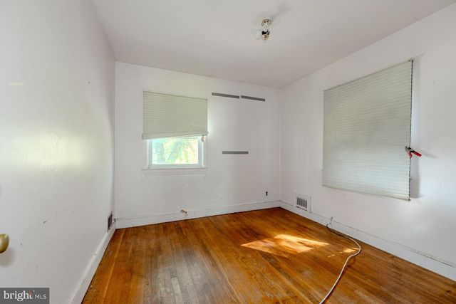 712 LUDLOW ST, Takoma Park, MD 20912