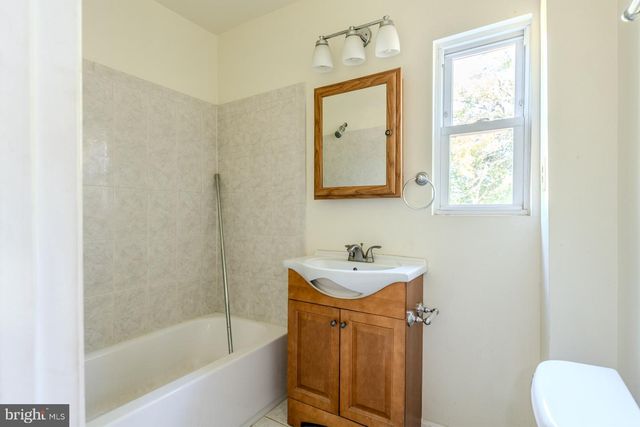 712 LUDLOW ST, Takoma Park, MD 20912