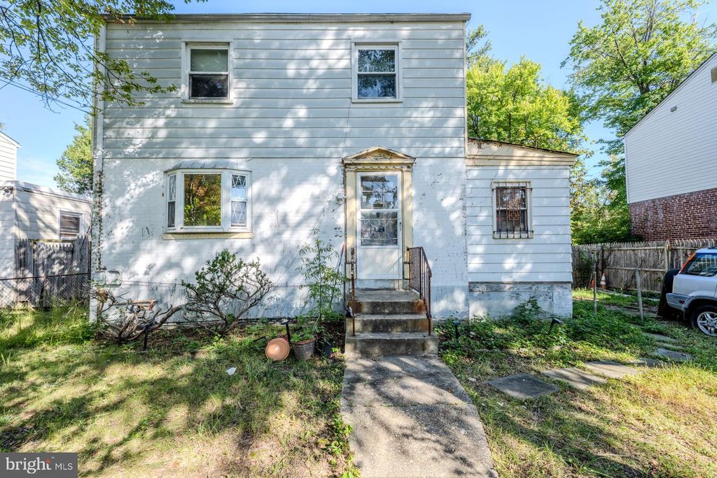 712 LUDLOW ST, Takoma Park, MD 20912