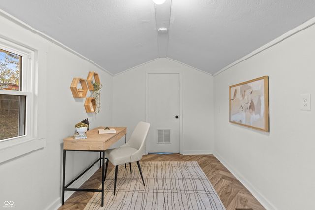 911 W 3rd Street, Anderson, IN 46016