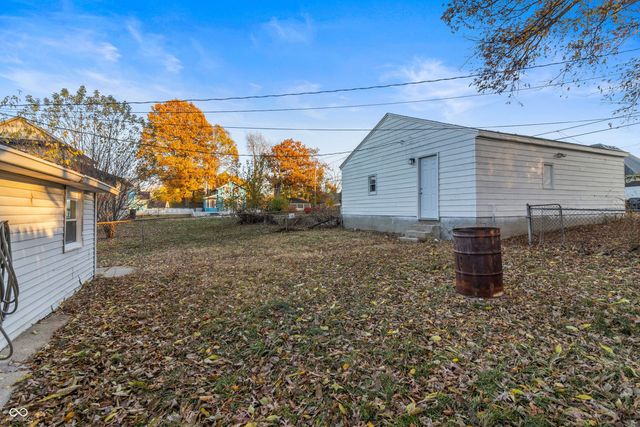 911 W 3rd Street, Anderson, IN 46016