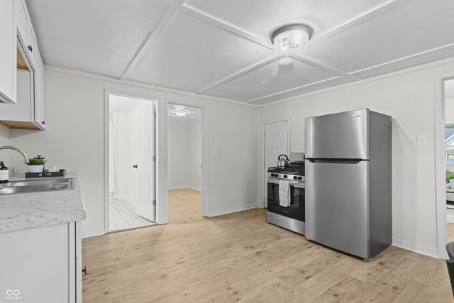 911 W 3rd Street, Anderson, IN 46016