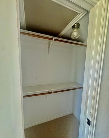 898 Reno, Reno, TX 76020
