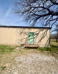 898 Reno, Reno, TX 76020