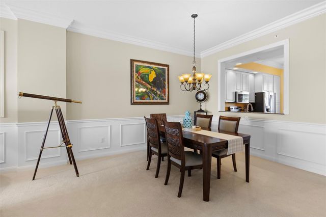 21 Harbour Isle Drive 203, Hutchinson Island, FL 34949