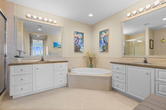 21 Harbour Isle Drive 203, Hutchinson Island, FL 34949