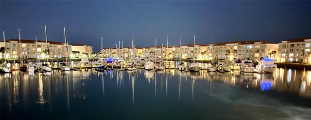 21 Harbour Isle Drive 203, Hutchinson Island, FL 34949