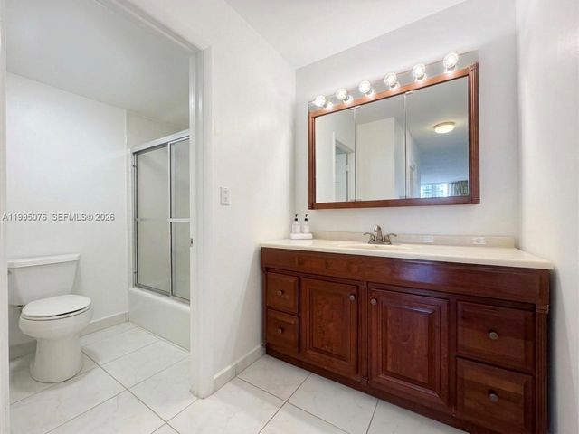 3800 S Ocean Dr 816, Hollywood, FL 33019
