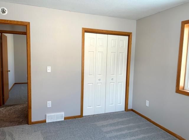 303 Main Avenue S, Roseau, MN 56751