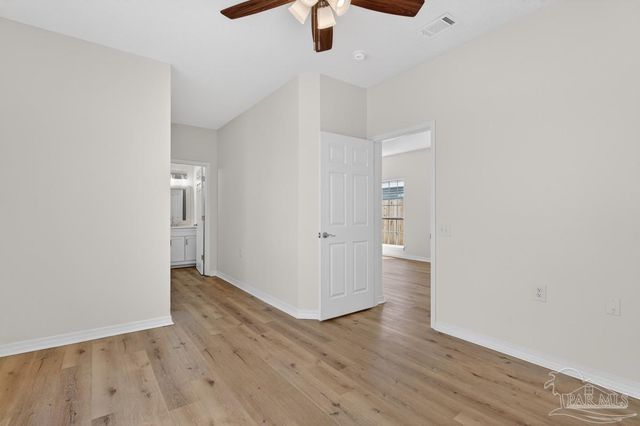 131 Wildflower Ln, Pensacola, FL 32514